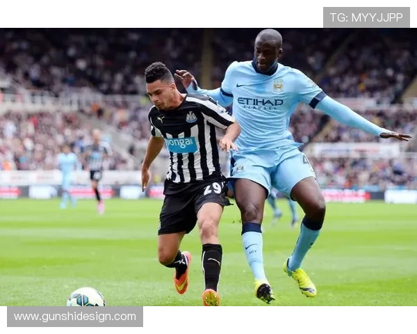 张静独家深度解析足球技巧与战术分享，助你提升球场表现与战术理解